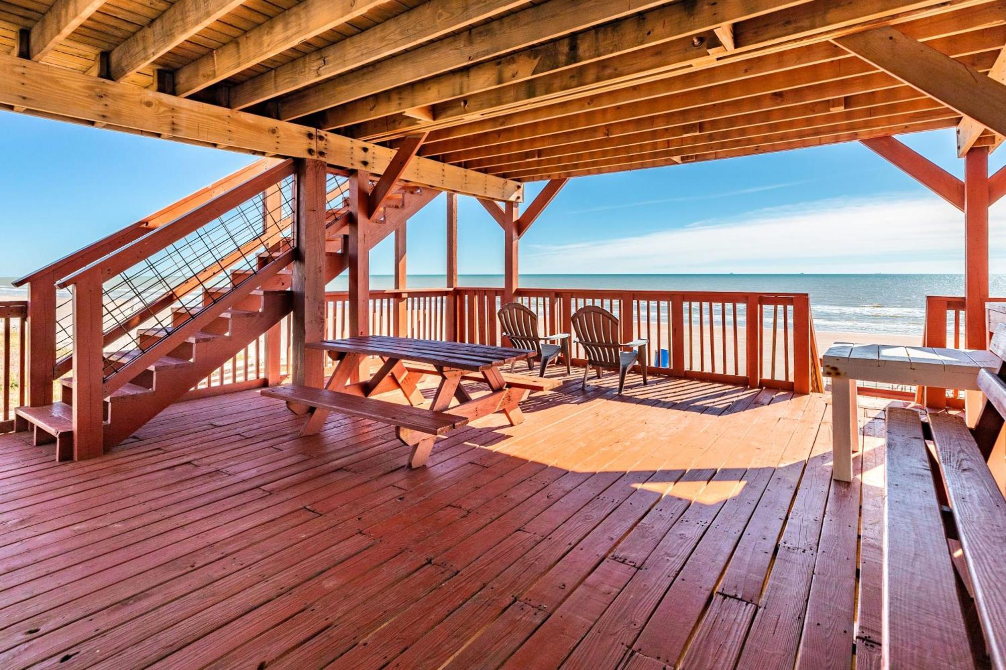 Unobstructed Oceanfront Sea Turtle Unit 2 Beach Pad! Серфсайд-Бич Экстерьер фото